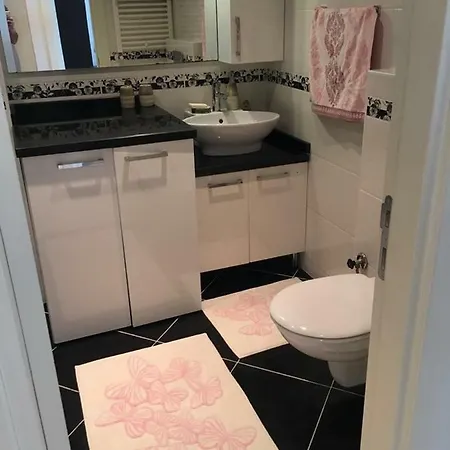 Apartamento شقة راقية بمدينة بالقرب من ميدان تقسيم Amazing Flat Near To Taksim *