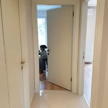 شقة راقية بمدينة بالقرب من ميدان تقسيم Amazing Flat Near To Taksim Istanbul