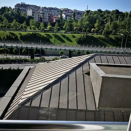 شقة راقية بمدينة بالقرب من ميدان تقسيم Amazing Flat Near To Taksim Lejlighed Istanbul
